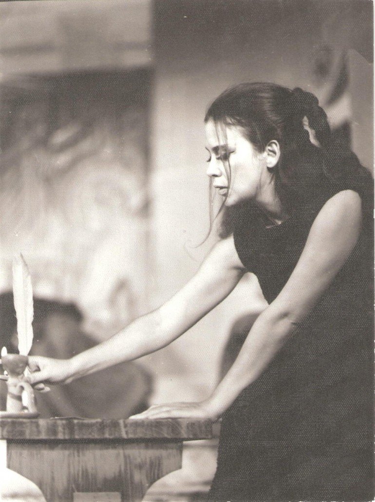 Η Τζένη και το Ίδρυμα