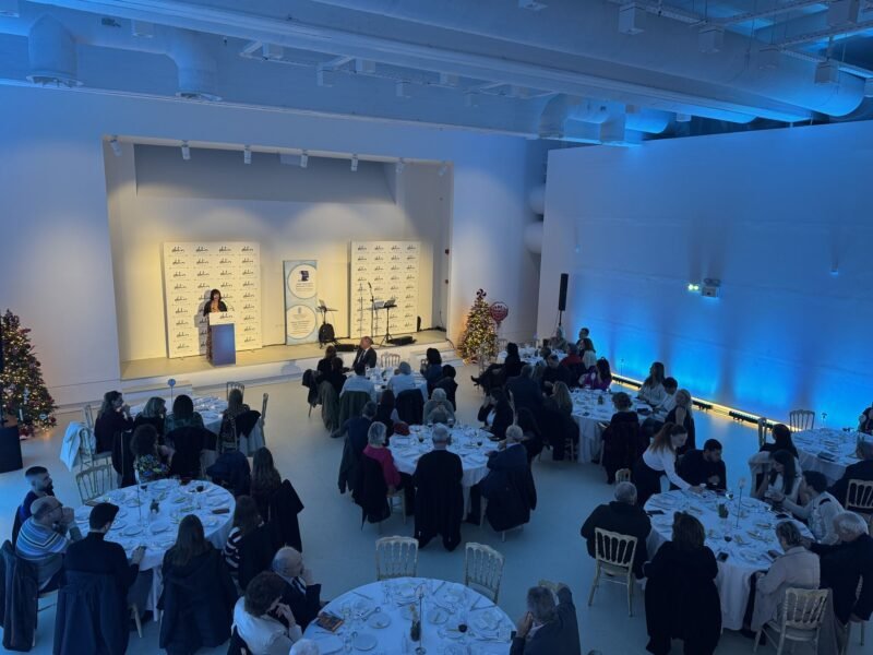 Χριστουγεννιάτικο Φιλανθρωπικό Δείπνο